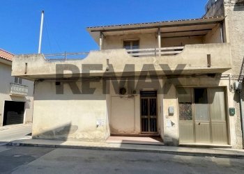 Terrazza - Casa indipendente Via dei Ciclamini
 
28, Pachino - foto 2