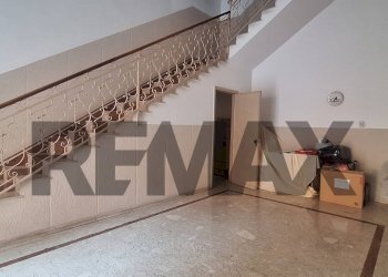 Scale - Apartment Via Cadorna
 
33, Rosolini - photo 17