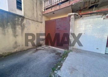 Terrazza - Commercial Premises Traversa Iv Cupa Capodichino
58, Napoli - photo 18