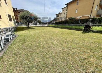 Giardino - Appartamento via Mulini
 
3, Rogno - foto 16