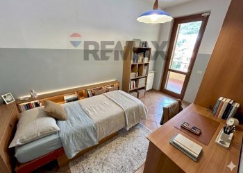 Camera / camera da letto - Appartamento via Mulini
 
3, Rogno - foto 18