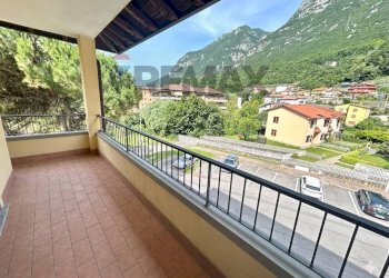 Balcone - Appartamento via Mulini
 
3, Rogno - foto 20