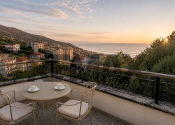 Balcone - Villa VIA LIVIO CANALE
 
72, Varazze - photo 3