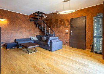 Soggiorno - Four-room apartment via guglielmo marconi
 
7, Sovico - photo 5