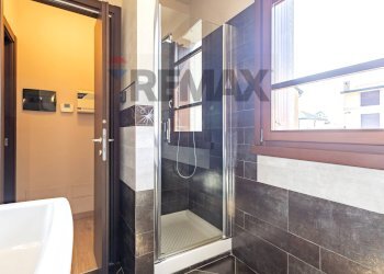 Bagno - Four-room apartment via guglielmo marconi
 
7, Sovico - photo 12