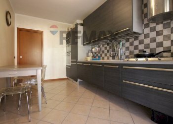 Cucina - Appartamento Via Galileo Galilei
 
8, Paladina - foto 14