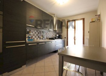 Cucina - Appartamento Via Galileo Galilei
 
8, Paladina - foto 17