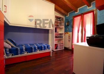 Camera / camera da letto - Appartamento Via Galileo Galilei
 
8, Paladina - foto 32