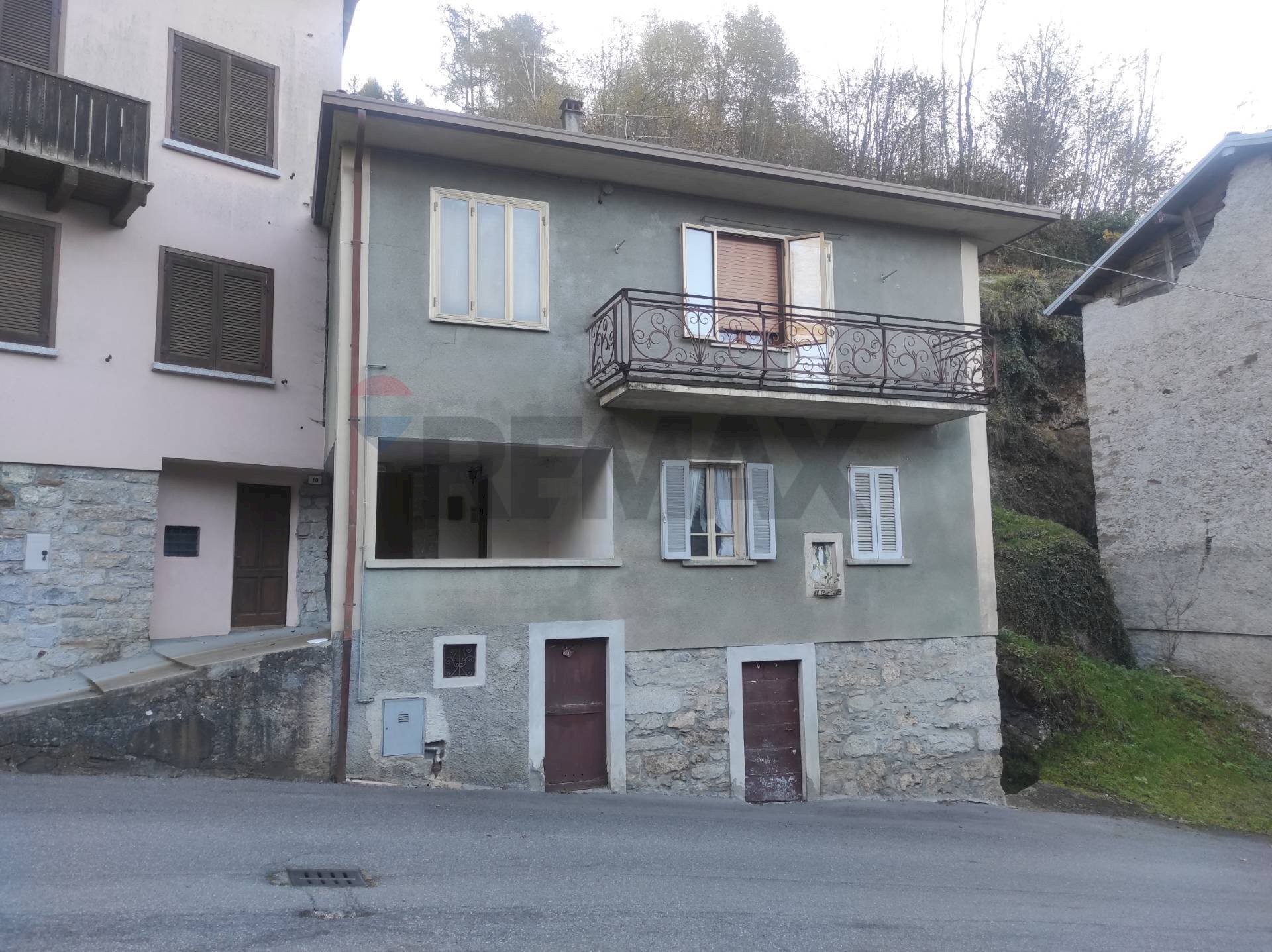 Edificio all\'aperto - Casa semi indipendente Via Campolaro
 
8, Bienno - foto 2