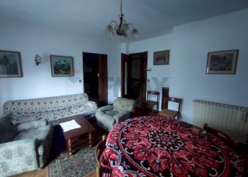 Sala da pranzo - Casa semi indipendente Via Campolaro
 
8, Bienno - foto 7