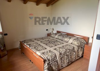 Camera / camera da letto - Casa semi indipendente via palma al vecchio
9, Fonteno - foto 15