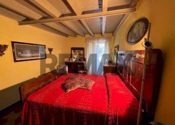 Camera / camera da letto - Stabile - Palazzo piazza Vittorio Veneto
 
7, Brembate di Sopra - foto 13