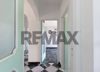 Hall / corridoio - Trilocale via bozzo costa
97, Rapallo - foto 19