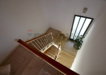 Scale - Villa via Ottoboni
 
37, Lovere - foto 23