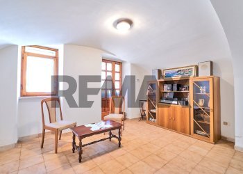 Soggiorno - Semi-detached house Via Sant'Antonio
 
46, Ari - photo 17