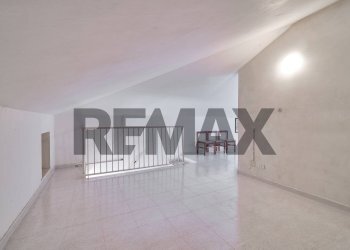 Stanza vuota - Semi-detached house Via Sant'Antonio
 
46, Ari - photo 39