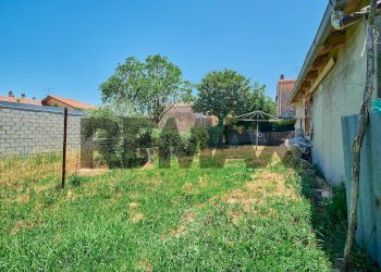 Giardino - Semi-detached house Via Sant'Antonio
 
46, Ari - photo 48