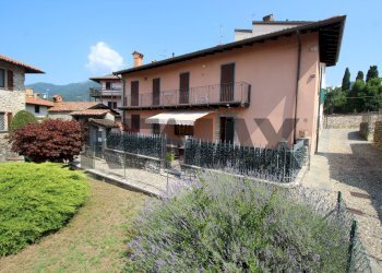 Casa all\'aperto - Villa VIA CONVENTO
 
10, Almenno San Salvatore - foto 1