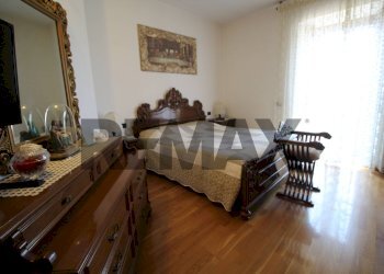 Camera / camera da letto - Villa VIA CONVENTO
 
10, Almenno San Salvatore - foto 32