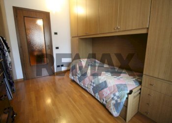 Camera / camera da letto - Villa VIA CONVENTO
 
10, Almenno San Salvatore - foto 40