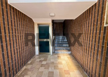 Ricezione / Lobby - Bilocale Lungomare del Sole
 
101, Manfredonia - foto 14