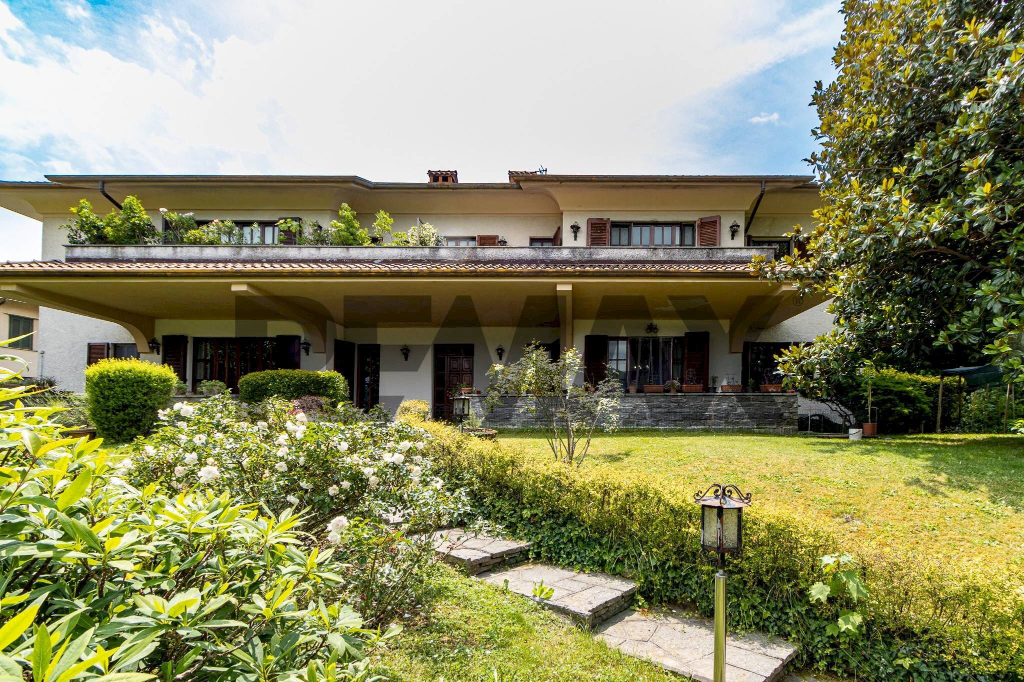 Casa all\'aperto - Four-room apartment via parini
 
8, Merone - photo 1