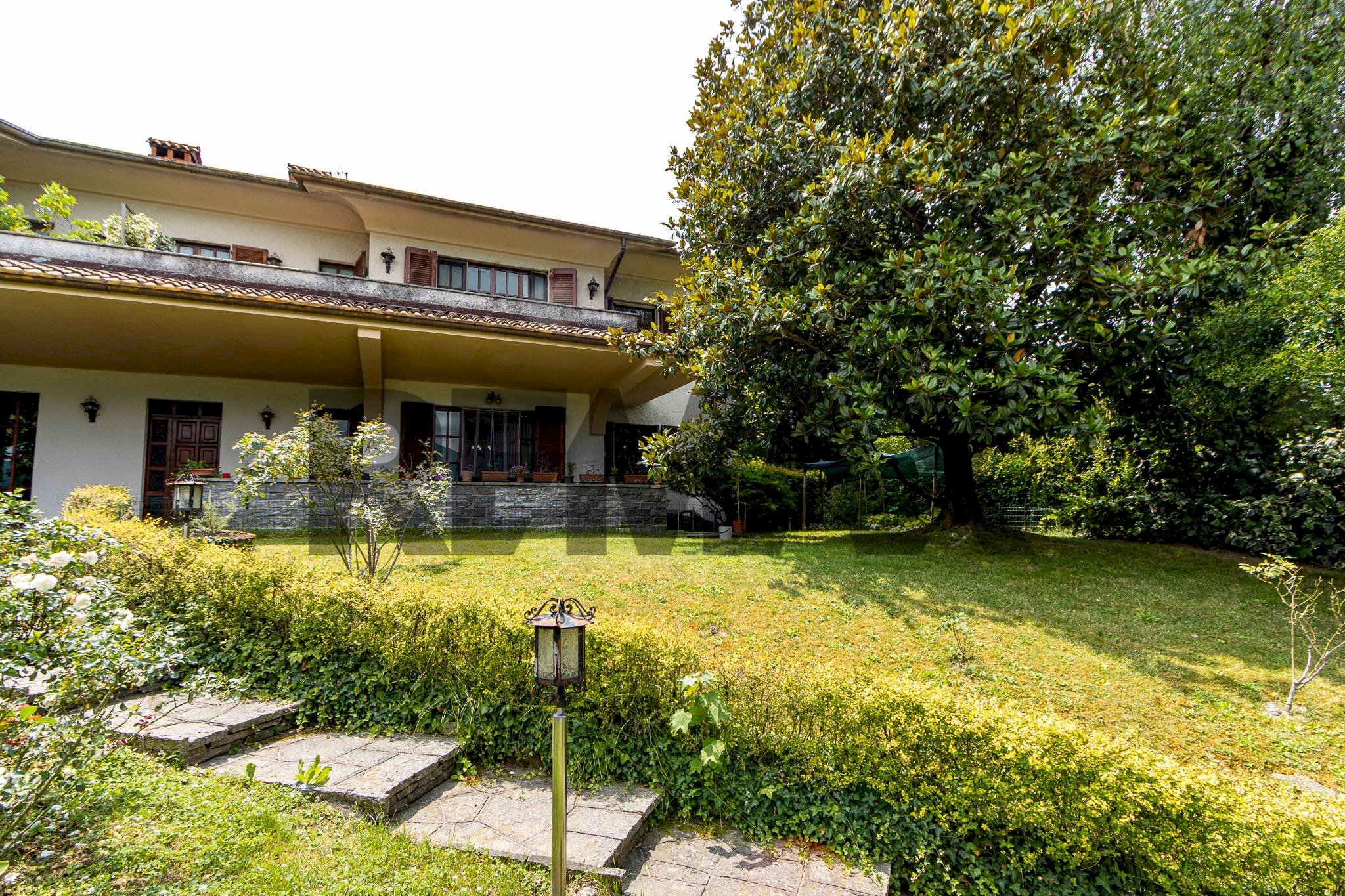 Casa all\'aperto - Four-room apartment via parini
8, Merone - photo 2