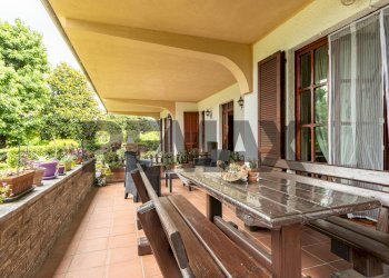 Terrazza - Four-room apartment via parini
 
8, Merone - photo 14