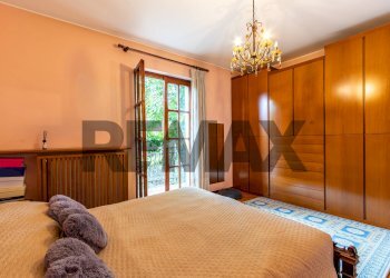 Camera / camera da letto - Four-room apartment via parini
 
8, Merone - photo 18