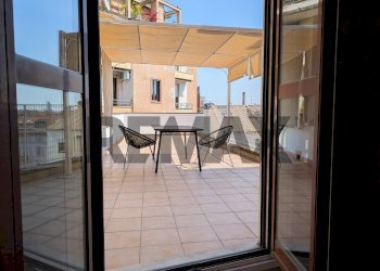 Terrazza - Trilocale Via Andrea Solari
 
19, Milano - foto 1