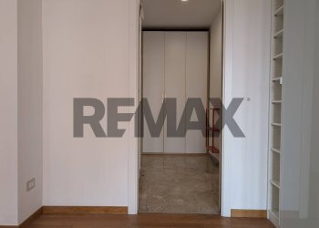 Stanza vuota - Trilocale Via Andrea Solari
 
19, Milano - foto 8