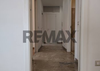 Hall / corridoio - Trilocale Via Andrea Solari
 
19, Milano - foto 9