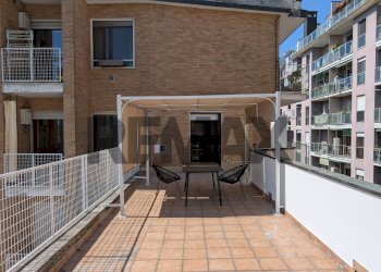 Terrazza - Trilocale Via Andrea Solari
 
19, Milano - foto 18