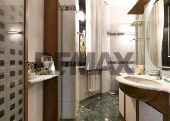 Bagno - Bilocale Via San Senatore
 
5, Milano - foto 26