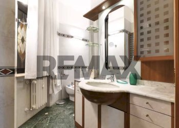 Bagno - Bilocale Via San Senatore
 
5, Milano - foto 31