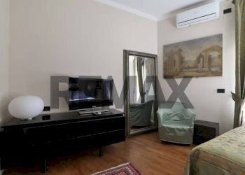 Soggiorno - Bilocale Via San Senatore
 
5, Milano - foto 32
