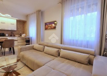 Three-room apartment Via Delle Ortolane, Reggio nell'Emilia - photo 9