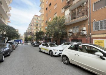 Edificio all\'aperto - Trilocale Via Vincenzo Scala
 
19, Napoli - foto 2