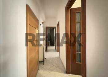 Hall / corridoio - Trilocale Via Vincenzo Scala
 
19, Napoli - foto 14
