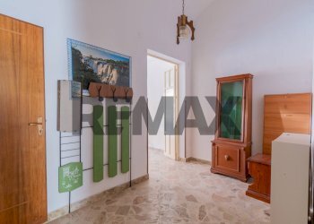 Hall / corridoio - Independent house via Archimede
 
157-159, Cinisi - photo 9