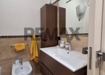 Bagno - Four-room apartment Via Piersanti Mattarella
 
317, Agrigento - photo 15