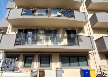 Edificio all\'aperto - Four-room apartment Via Piersanti Mattarella
 
317, Agrigento - photo 25
