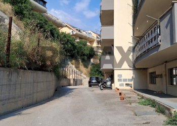 Edificio all\'aperto - Four-room apartment Via Piersanti Mattarella
 
317, Agrigento - photo 30