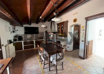 Sala da pranzo - Semi-detached house Via Palermo
 
23, Ragusa - photo 3