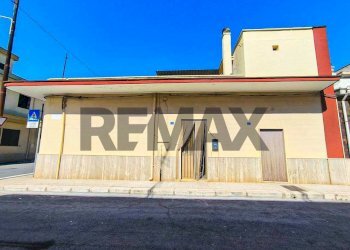 Casa all\'aperto - Casa indipendente Via Luigi Einaudi
 
1, San Michele Salentino - foto 1
