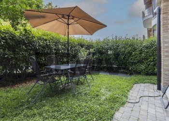 Giardino - Bilocale via Sant' Ambrogio
 
34, Origgio - foto 1