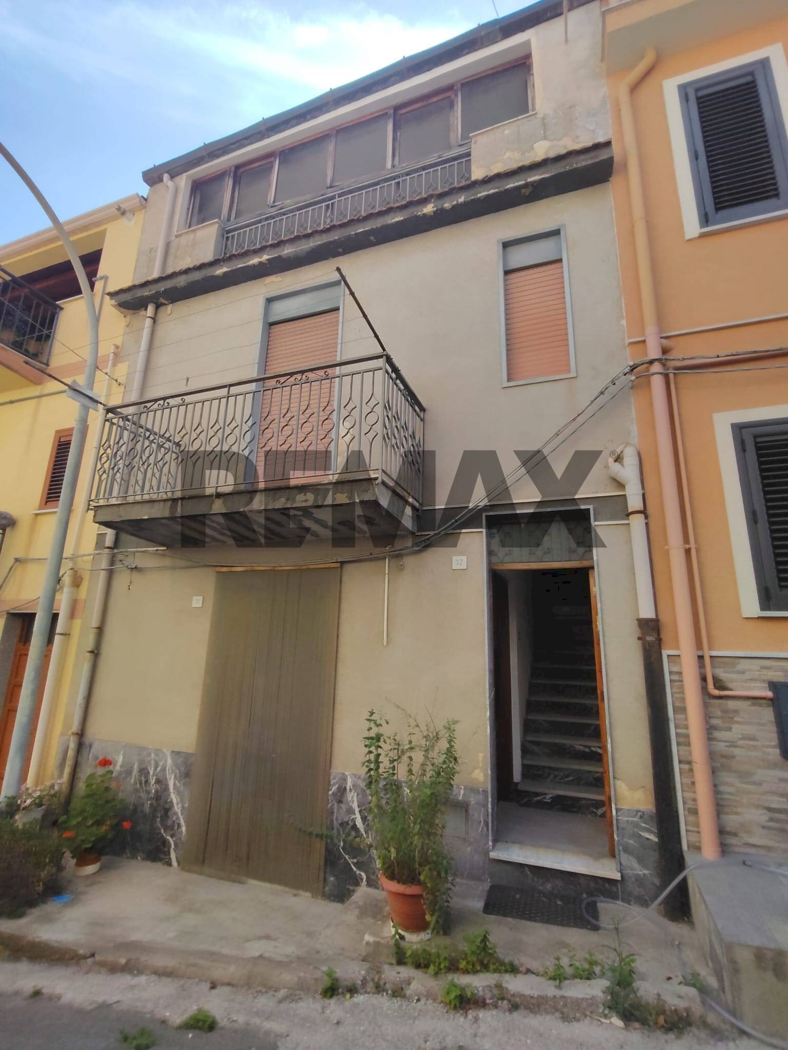 Casa all\'aperto - Casa indipendente via marsala
 
35, Ventimiglia di Sicilia - foto 1