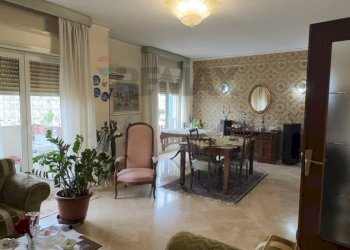 Sala da pranzo - Appartamento viale della regione siciliana
 
2464, Palermo - foto 14