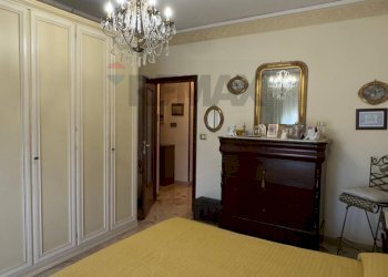 Camera / camera da letto - Appartamento viale della regione siciliana
 
2464, Palermo - foto 37