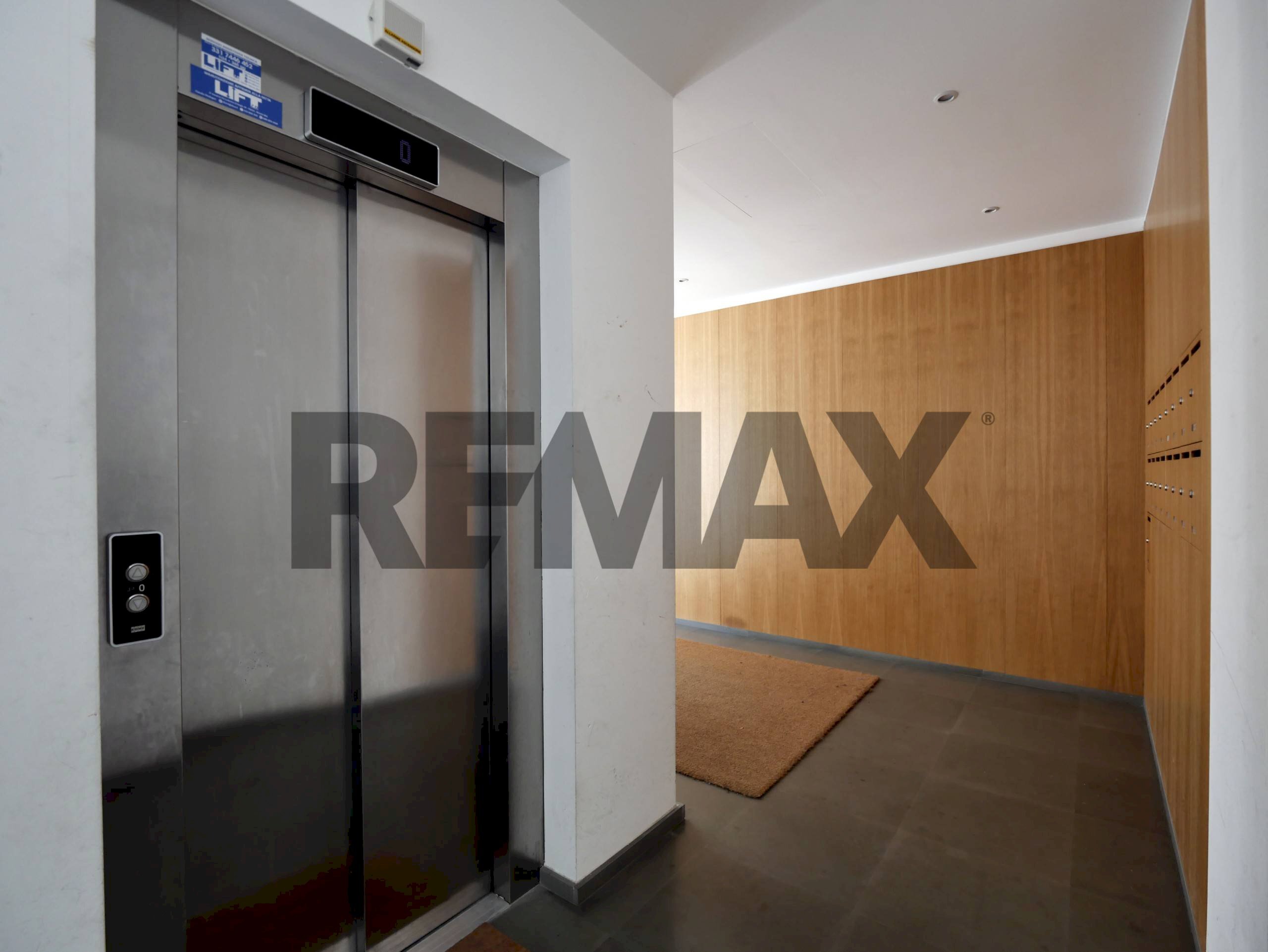 Ricezione / Lobby - Attico via Mimmo Conenna
40, Bari - foto 2